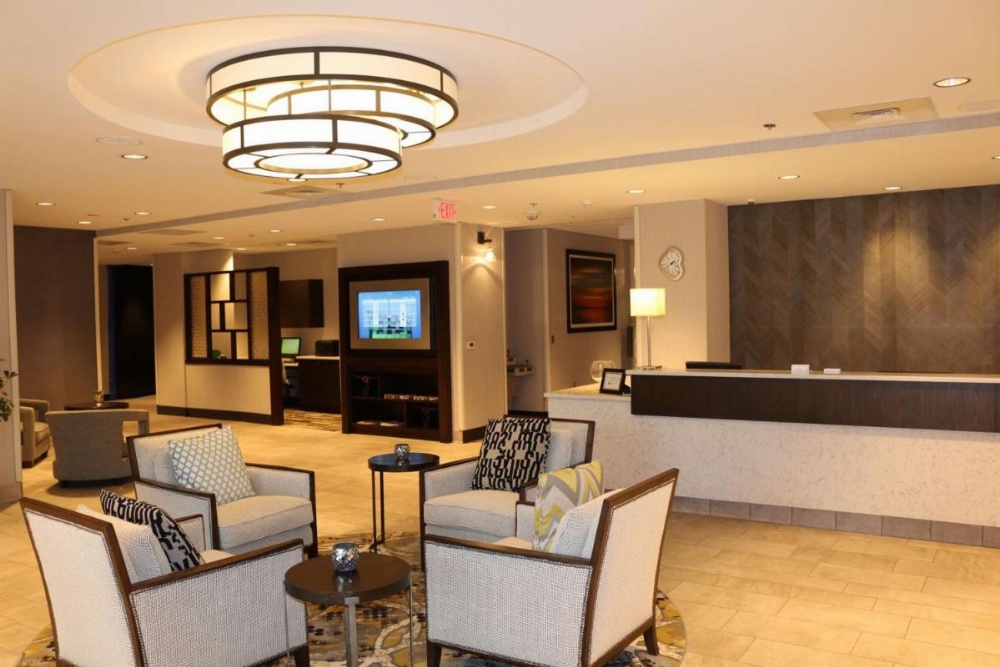 DoubleTree by Hilton Raleigh Crabtree Valley, NC Image 25